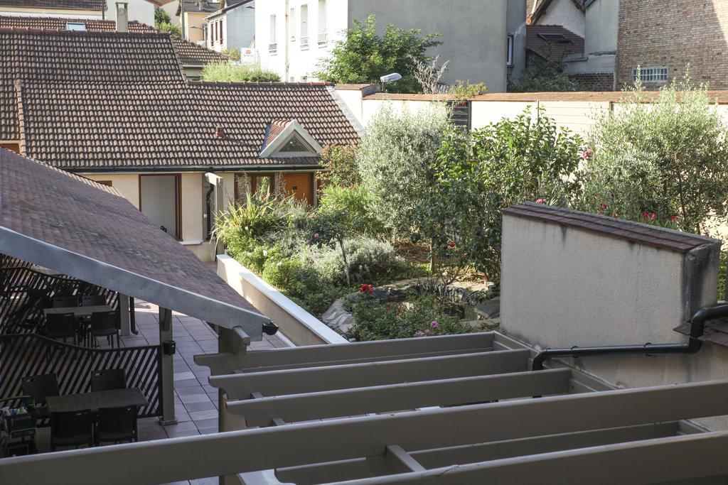 La Ferme Des Barmonts Aparthotel Villejuif Exterior foto